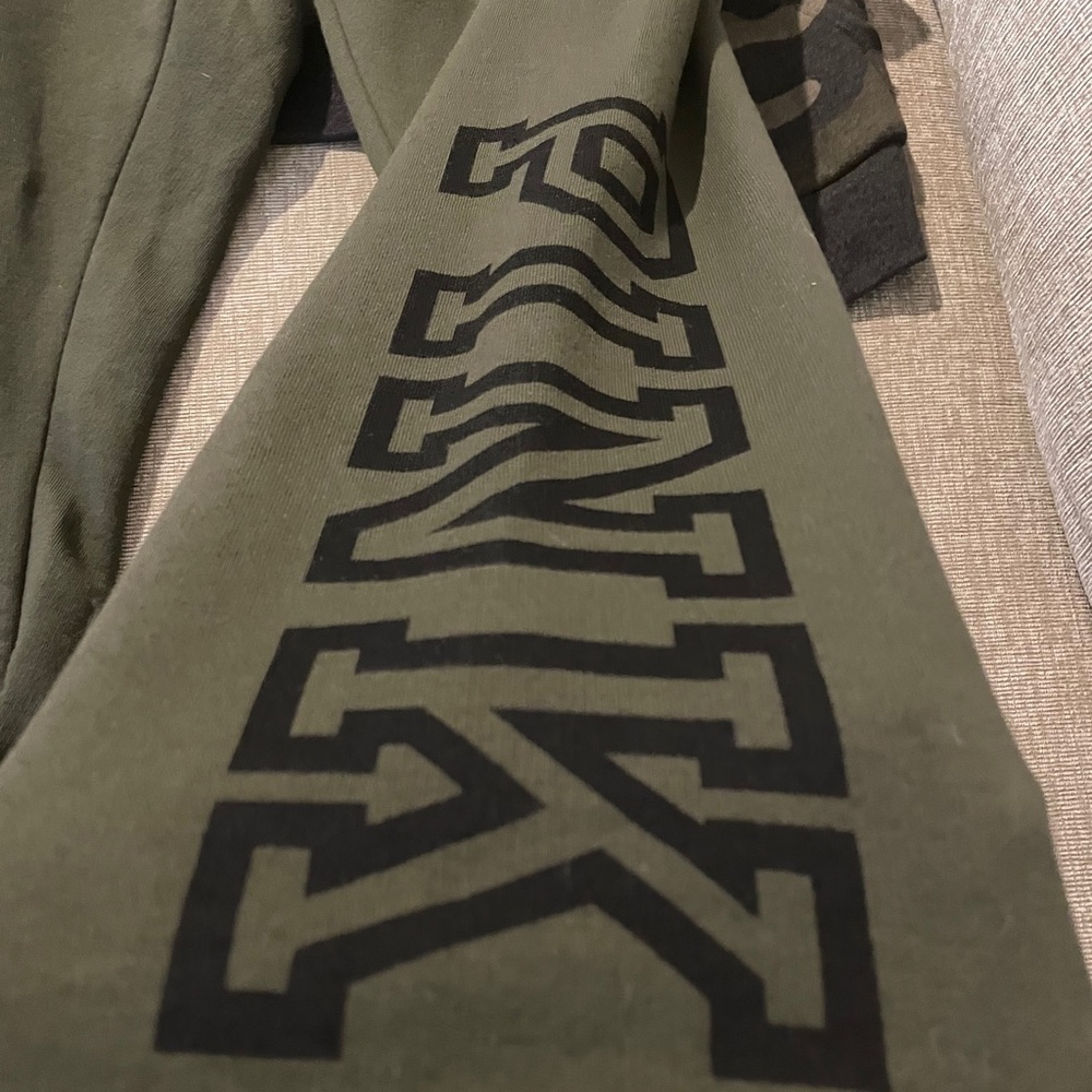 Vs Pink hoodie and pants set khaki and military - Picture 9 of 9